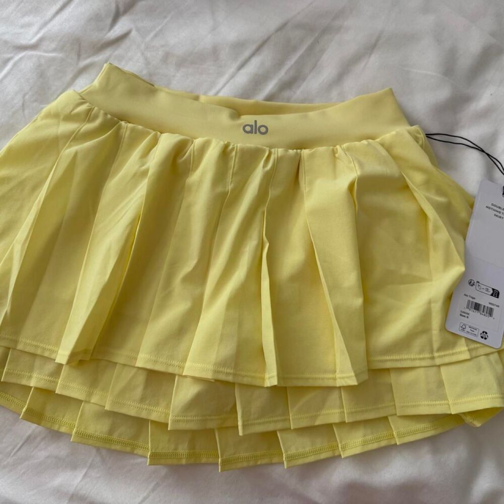 Alo Yoga Double Or Nothing Tennis Skirt Small NWT